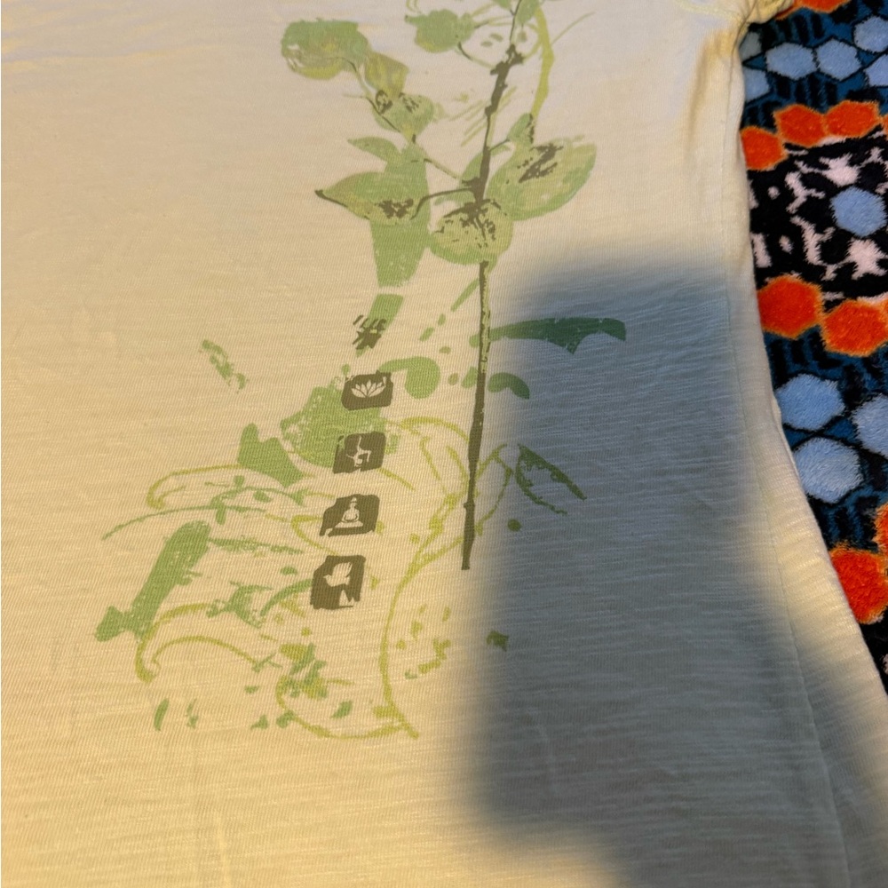 Earth Yoga Women’s Cotton Short Sleeve - Picture 3 of 5